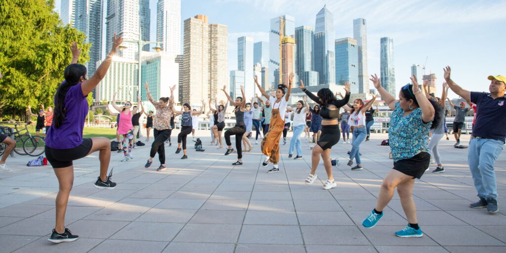 Bollywood and Bhangra Dance Workshop (Brooklyn Bridge Park)